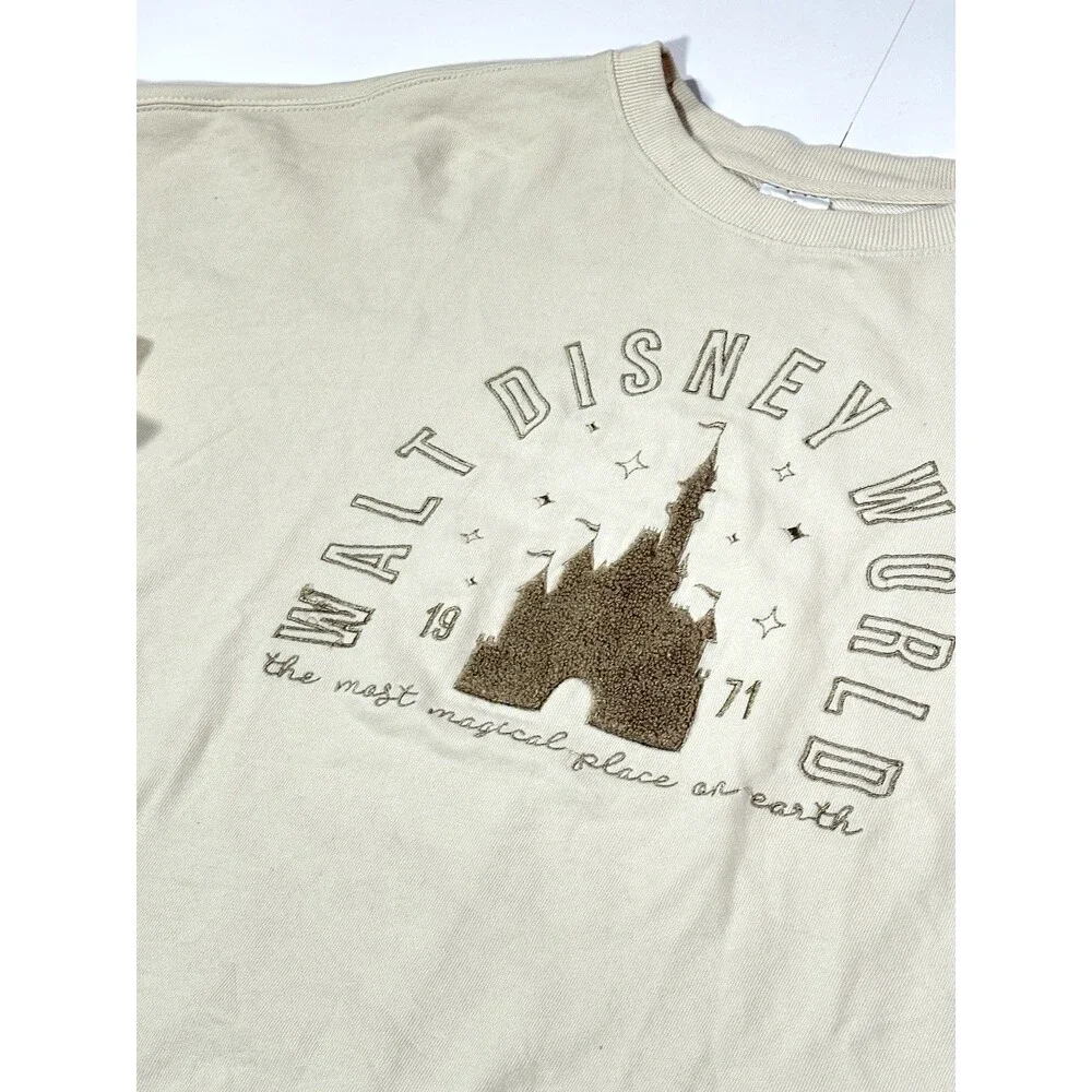 Disney Resorts Disneyland Happiest Place on Earth 1955 Castle Pullover Size XL - Picture 5 of 8